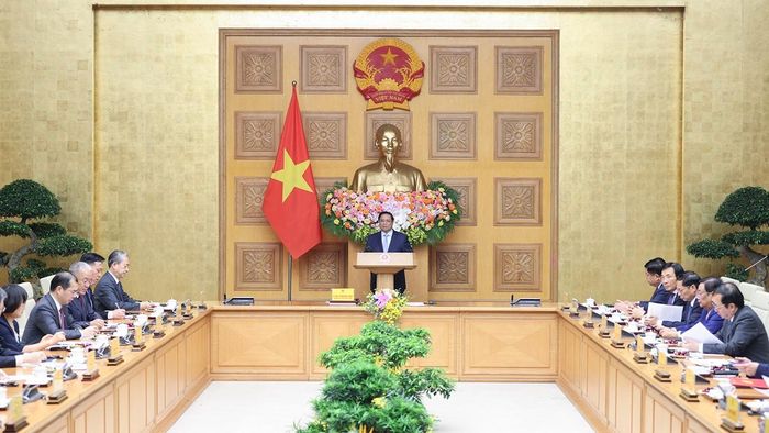 Thủ tướng Phạm Minh Chính chủ trì cuộc tọa đàm với các doanh nghiệp Trung Quốc