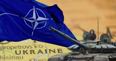 Chuyên gia Mỹ: NATO có nguy cơ bị lôi kéo tham gia ‘Thế chiến 3 ở Ukraine’, kích thích Nga làm điều ‘không thể tưởng tượng’