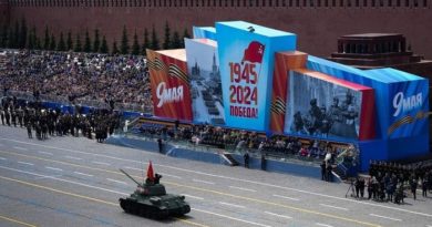 Nga duyệt binh quy mô lớn trong Ngày Chiến thắng